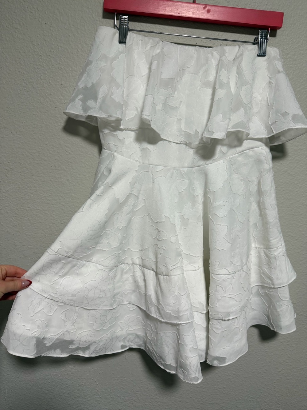 Lulus White Floral Jacquard strapless Ruffle Dress Size Large Feminine - Picture 2 of 10